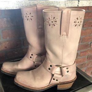 Frye pink harness boots💕